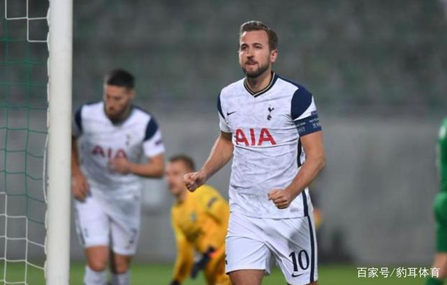 的人感到震 的人感到震